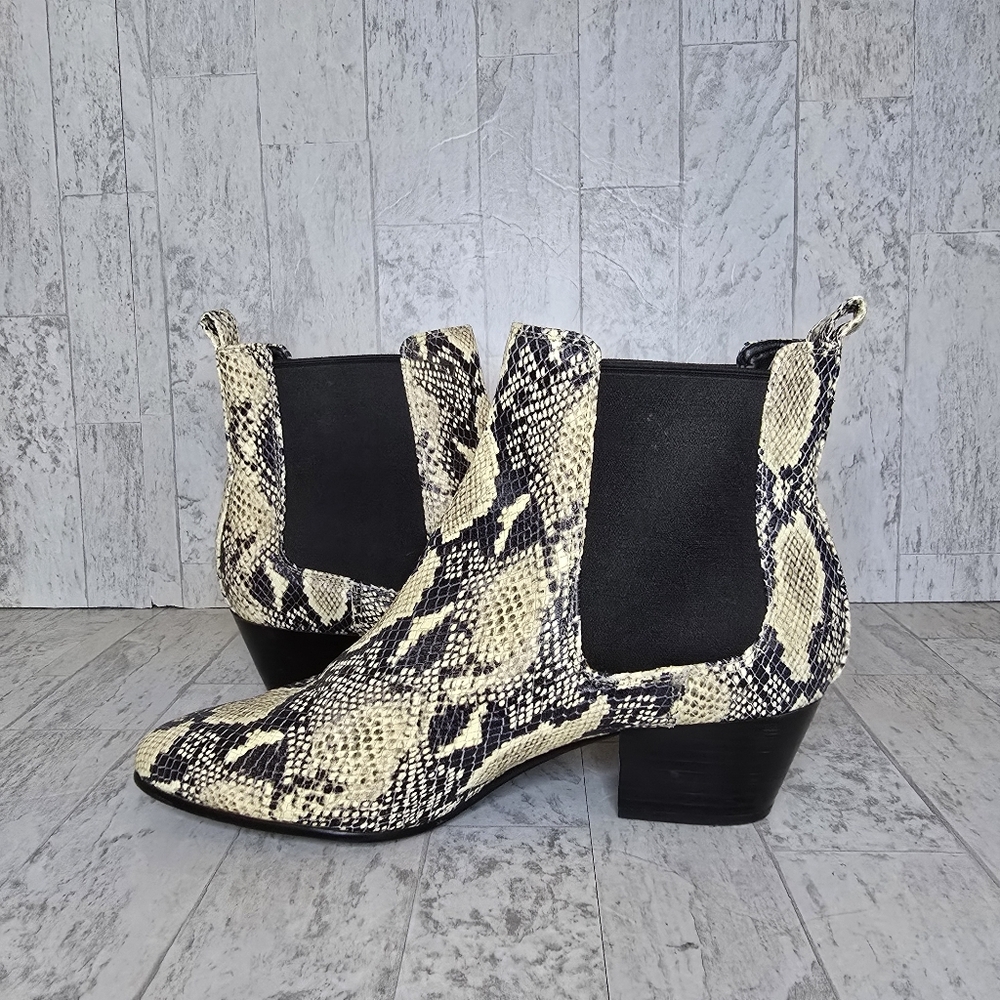 Sam Edelman Reesa Snake Embossed Ankle Boots - Picture 2 of 7